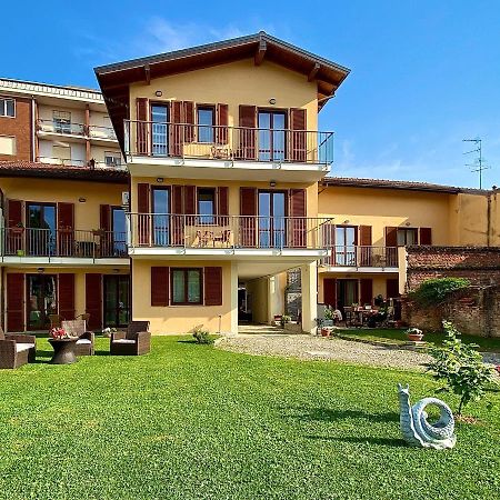 Bed and Breakfast La Chiocciola Momo Exterior foto