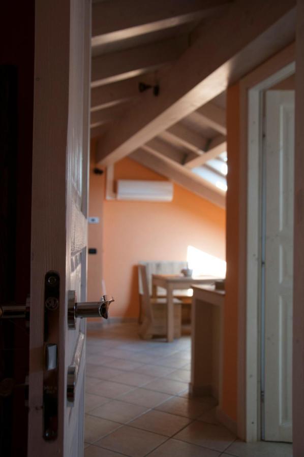 Bed and Breakfast La Chiocciola Momo Exterior foto