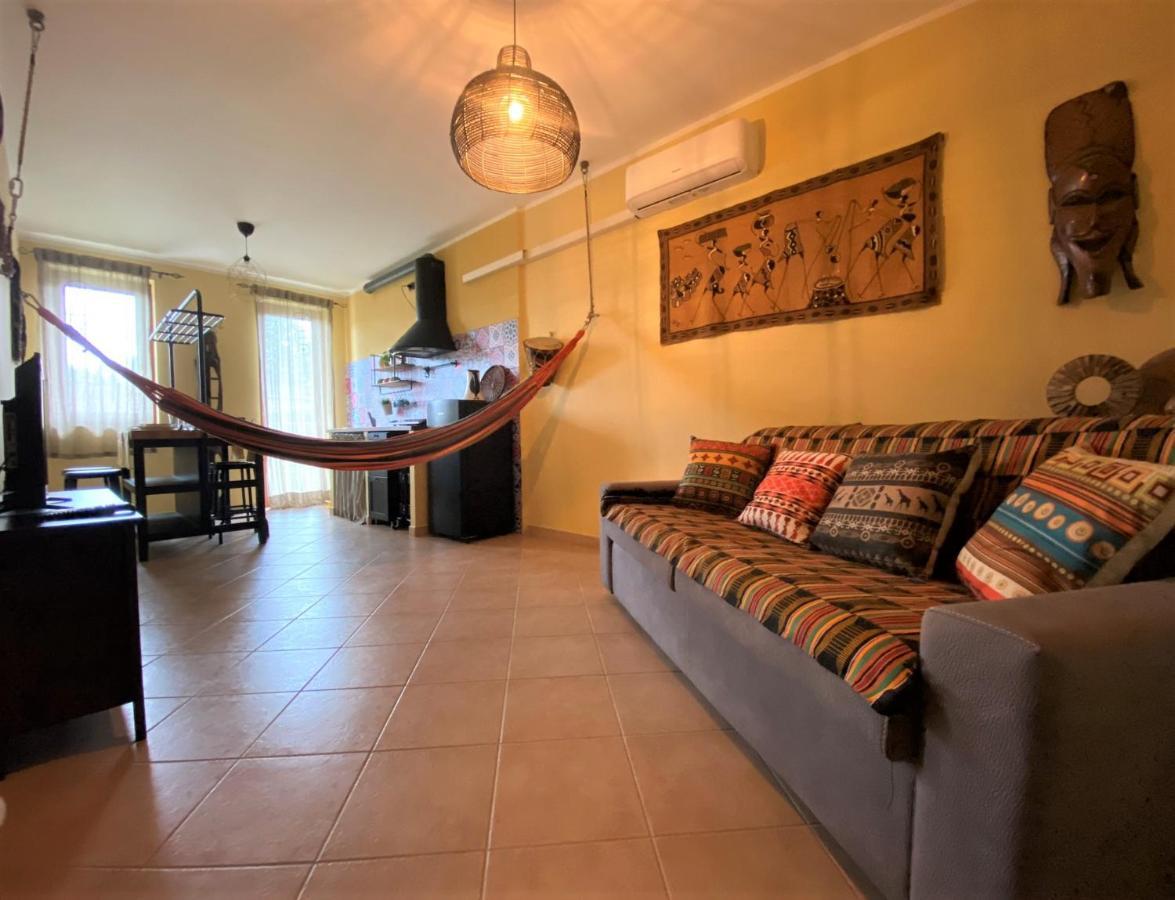 Bed and Breakfast La Chiocciola Momo Exterior foto