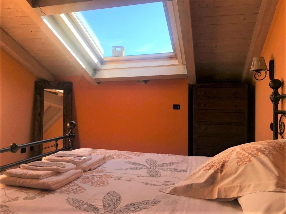 Bed and Breakfast La Chiocciola Momo Exterior foto