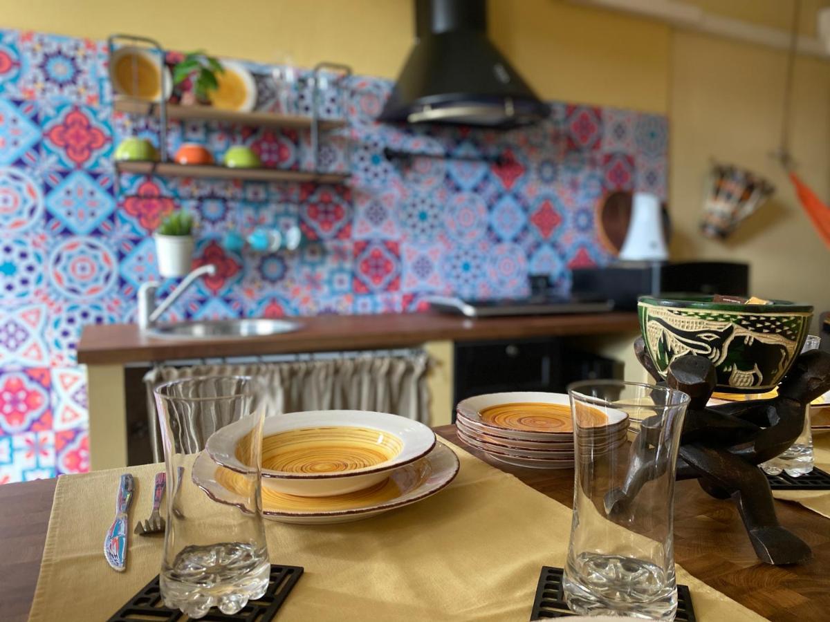Bed and Breakfast La Chiocciola Momo Exterior foto