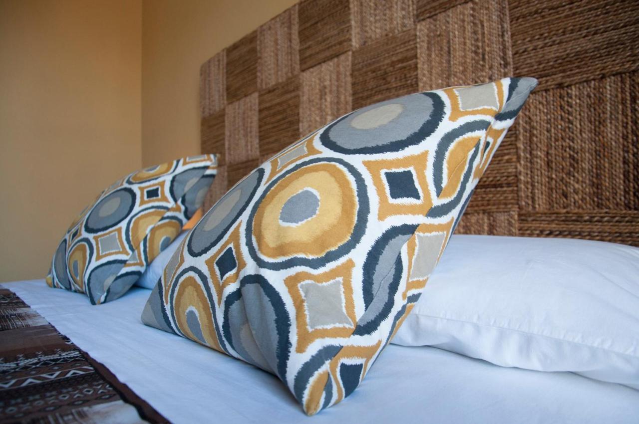 Bed and Breakfast La Chiocciola Momo Exterior foto