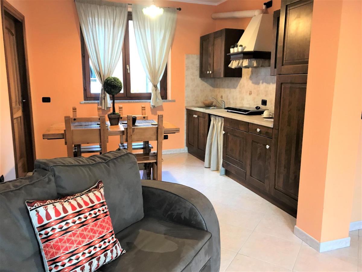 Bed and Breakfast La Chiocciola Momo Exterior foto