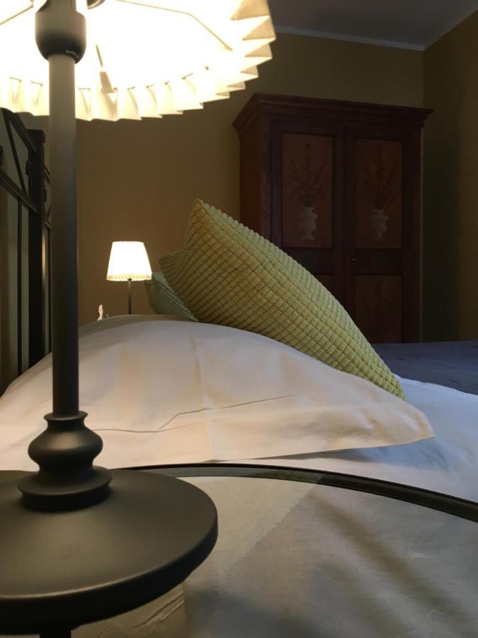Bed and Breakfast La Chiocciola Momo Exterior foto