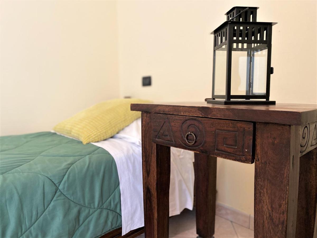 Bed and Breakfast La Chiocciola Momo Exterior foto